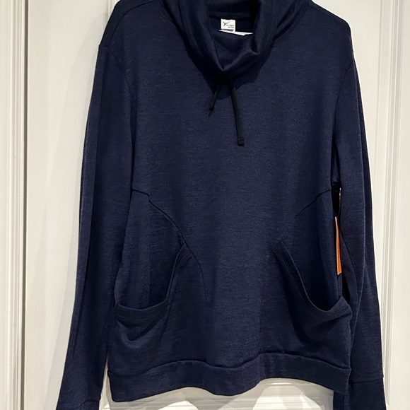 Old Navy XL NWT cowl neck Active Go Dry Pullover - Picture 5 of 5